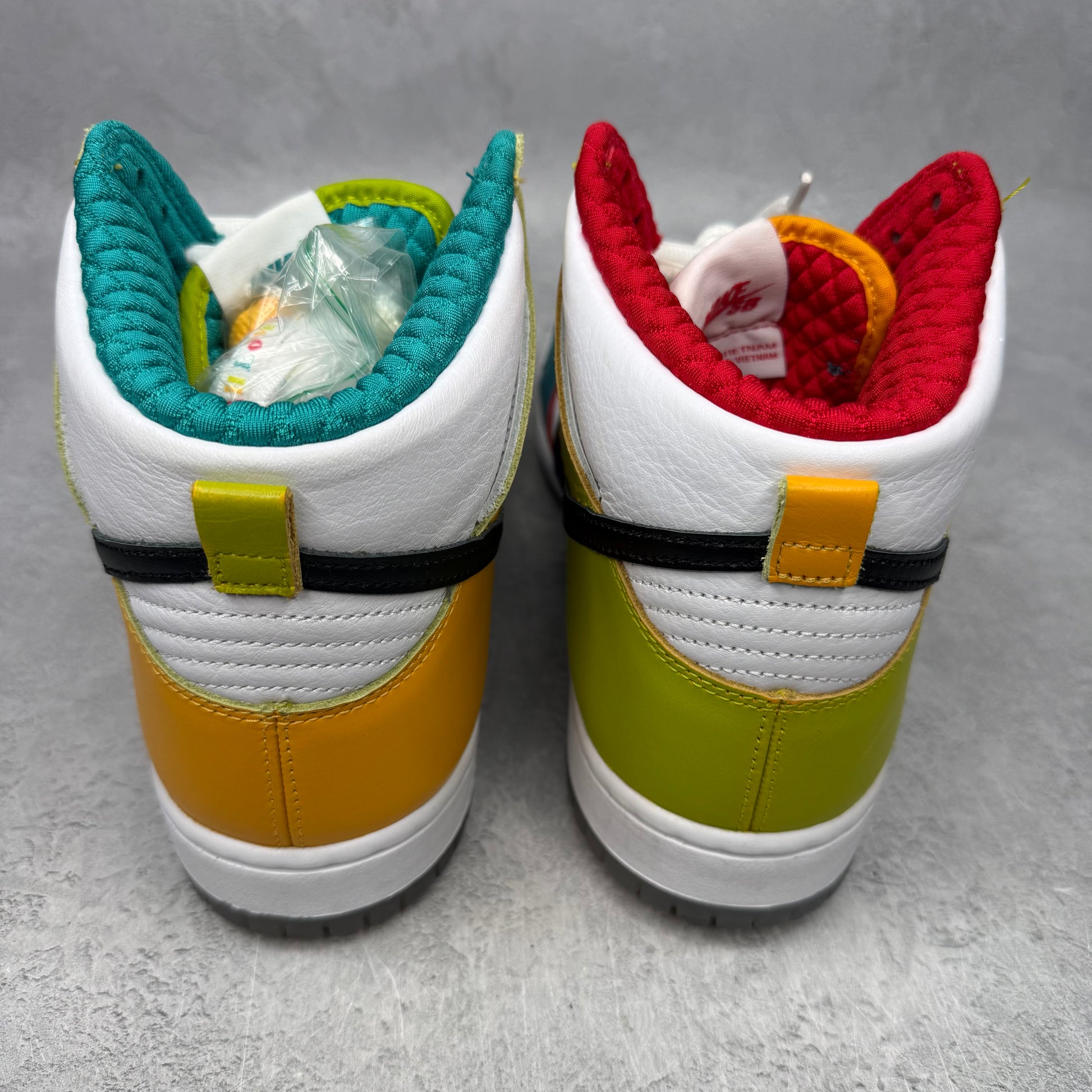 Nike SB Dunk High Pro froSkate All Love