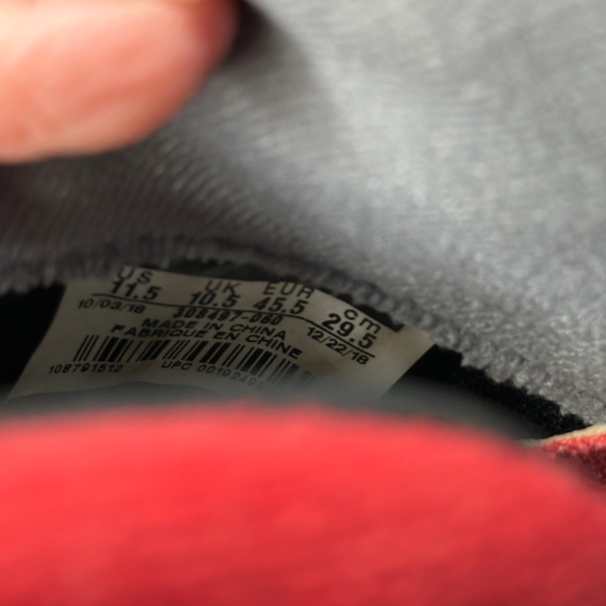 Jordan 4 Retro Bred (2019) *pre-owned* SIZE 11.5