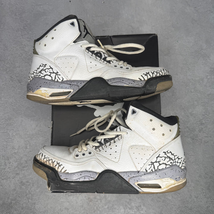 Air Jordan Rare Air 'Cement Grey' *pre-owned* SIZE 9