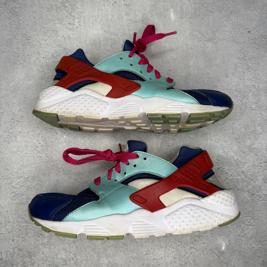 Nike Air Huarache Run Blue/Red (GS) *pre - owned* SIZE 7Y - Kicks Collective PA - Nike - 654280-401 - Kid's Shoes - 7Y - Pre - Owned - No Box