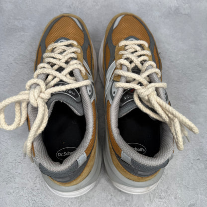 New Balance 990v6 MiUSA Workwear Grey *pre-owned* SIZE 10.5