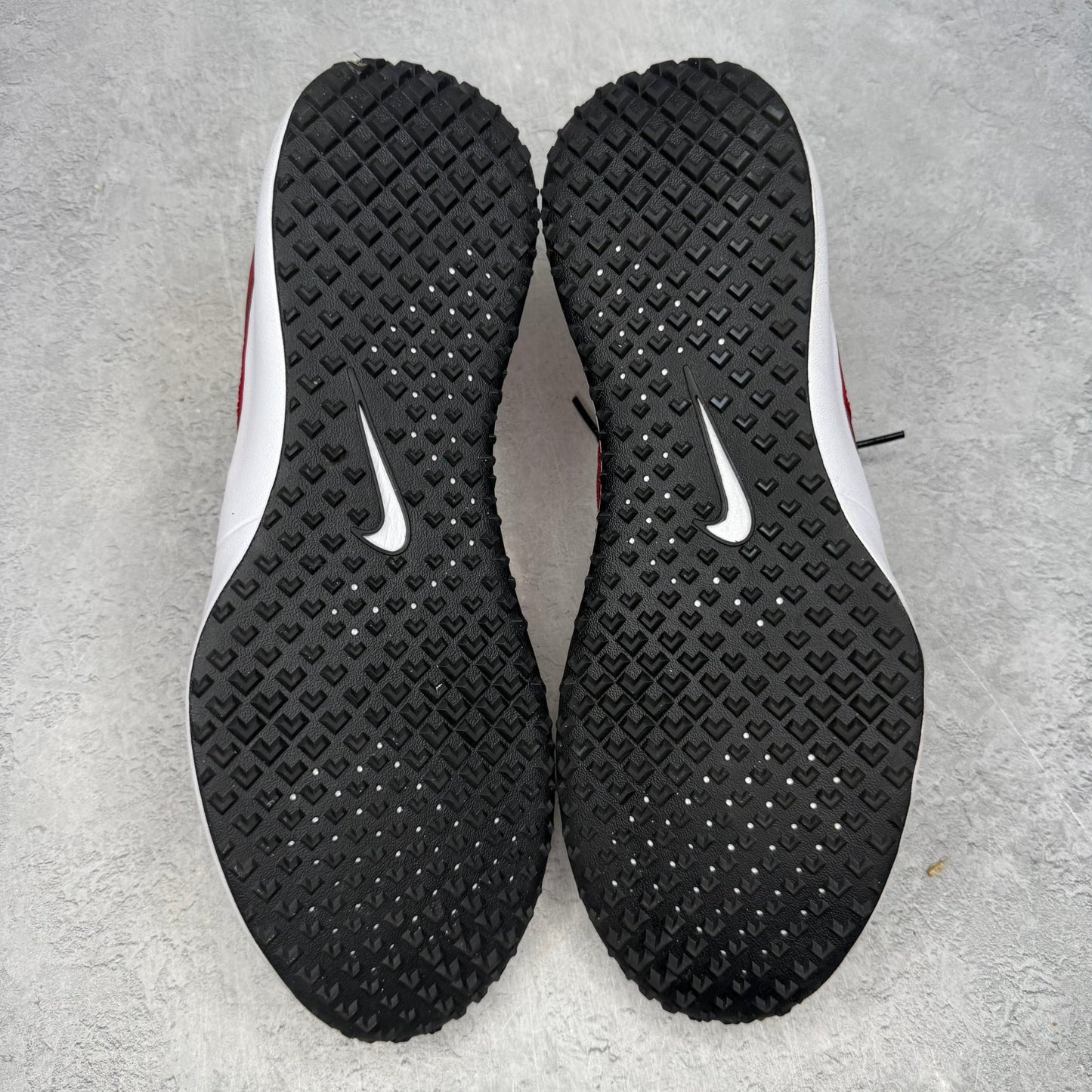 Nike Varsity Compete TR 2 Gym Red *pre - owned* SIZE 12 - Kicks Collective PA - Nike - AT1239-600 - Men's Shoes - 12M/13.5W - Pre - Owned - No Box