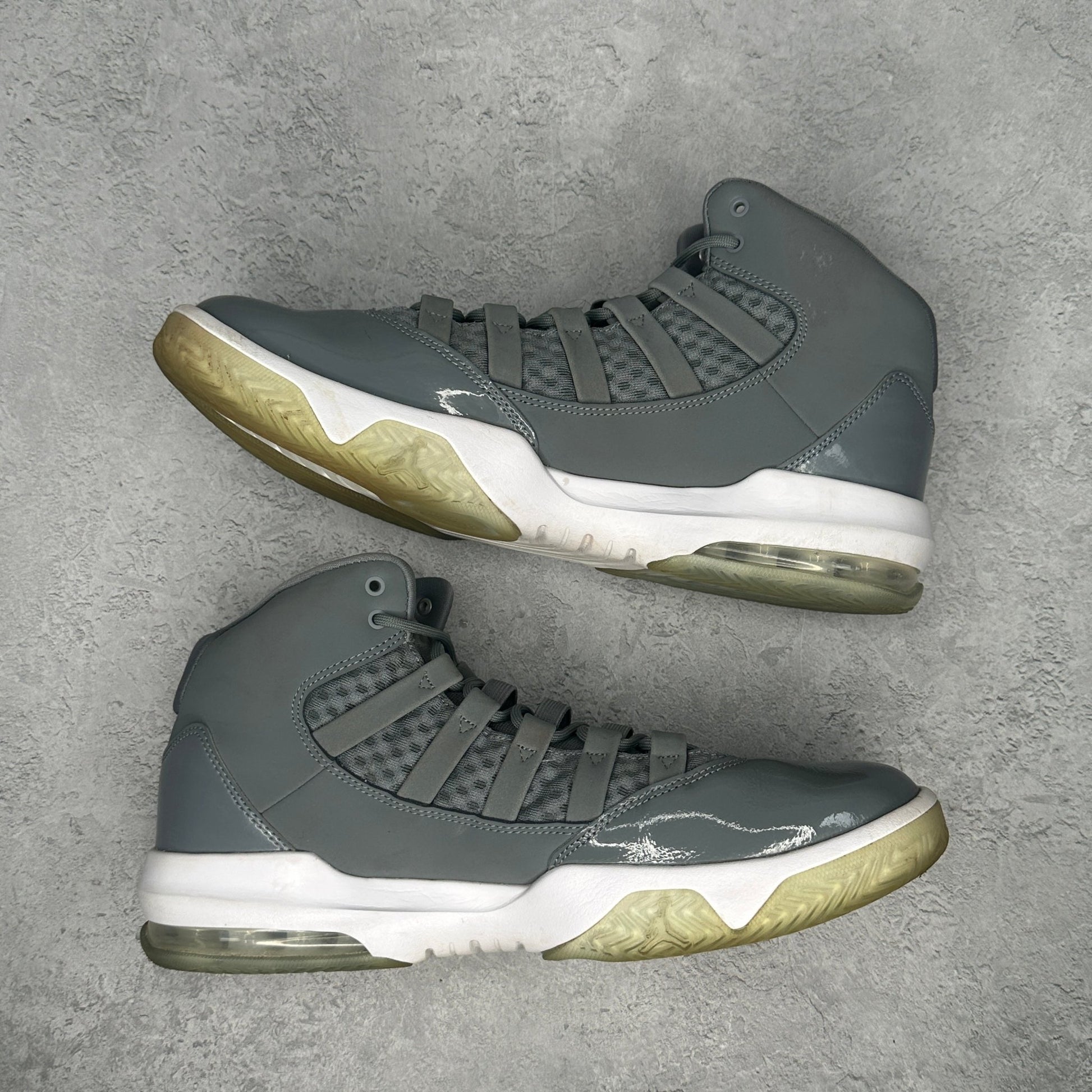Jordan Max Aura Cool Grey *pre - owned* SIZE 11 - Kicks Collective PA - Jordan - AQ9084 - 010 - Men's Shoes - 11M/12.5W - Pre - Owned