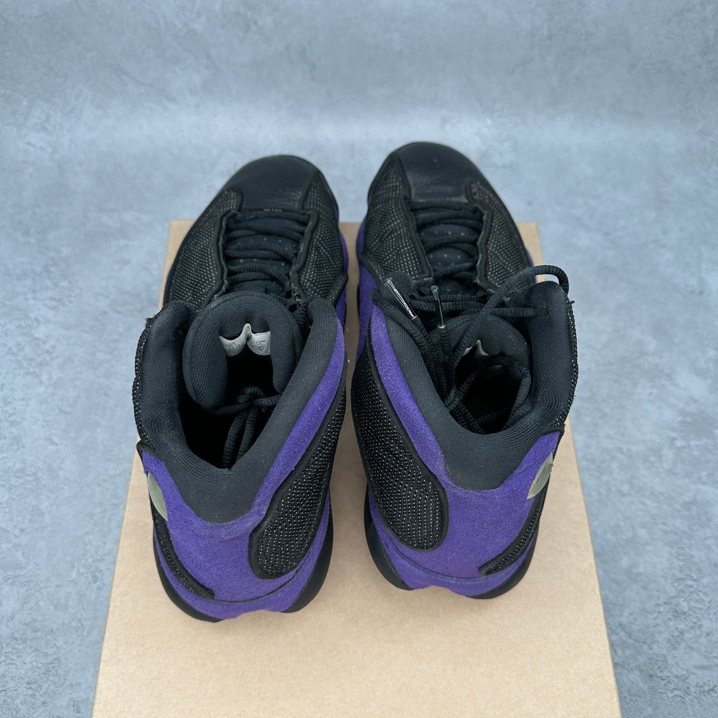 Jordan 13 Retro Court Purple *pre-owned* SIZE 10