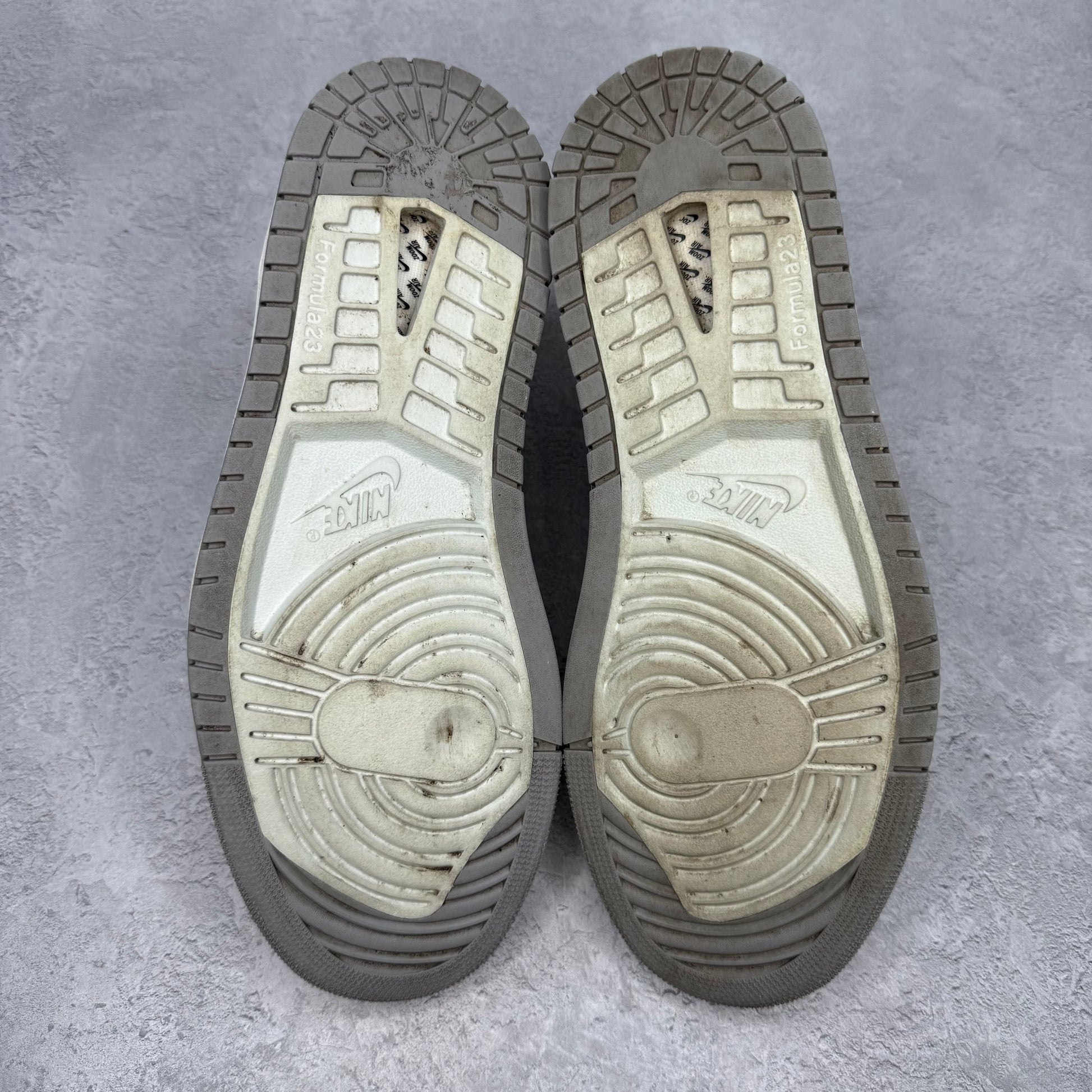 Jordan 1 High Zoom Air CMFT 2 Particle Grey *pre-owned* SIZE 11