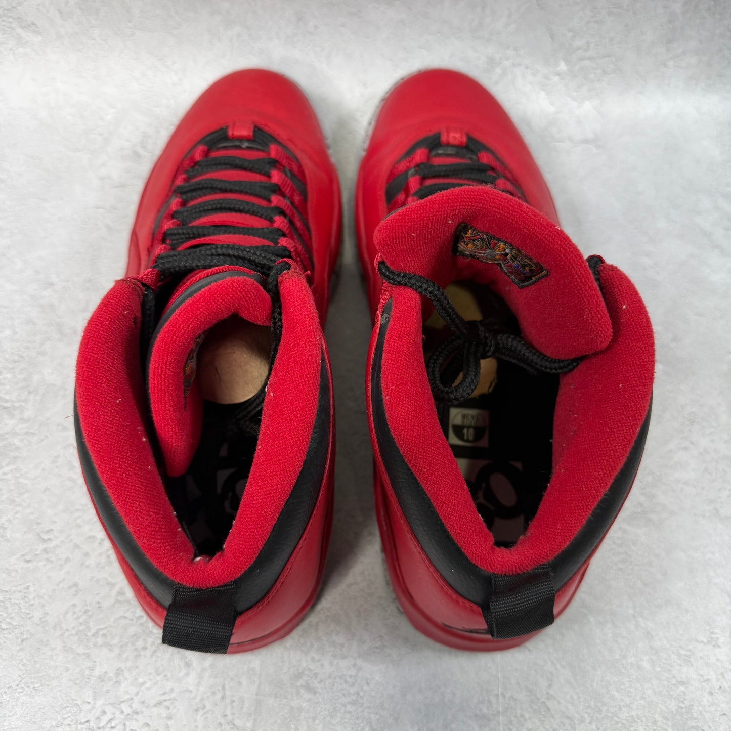 Jordan 10 Retro Bulls Over Broadway VNDS *pre-owned* SIZE 10