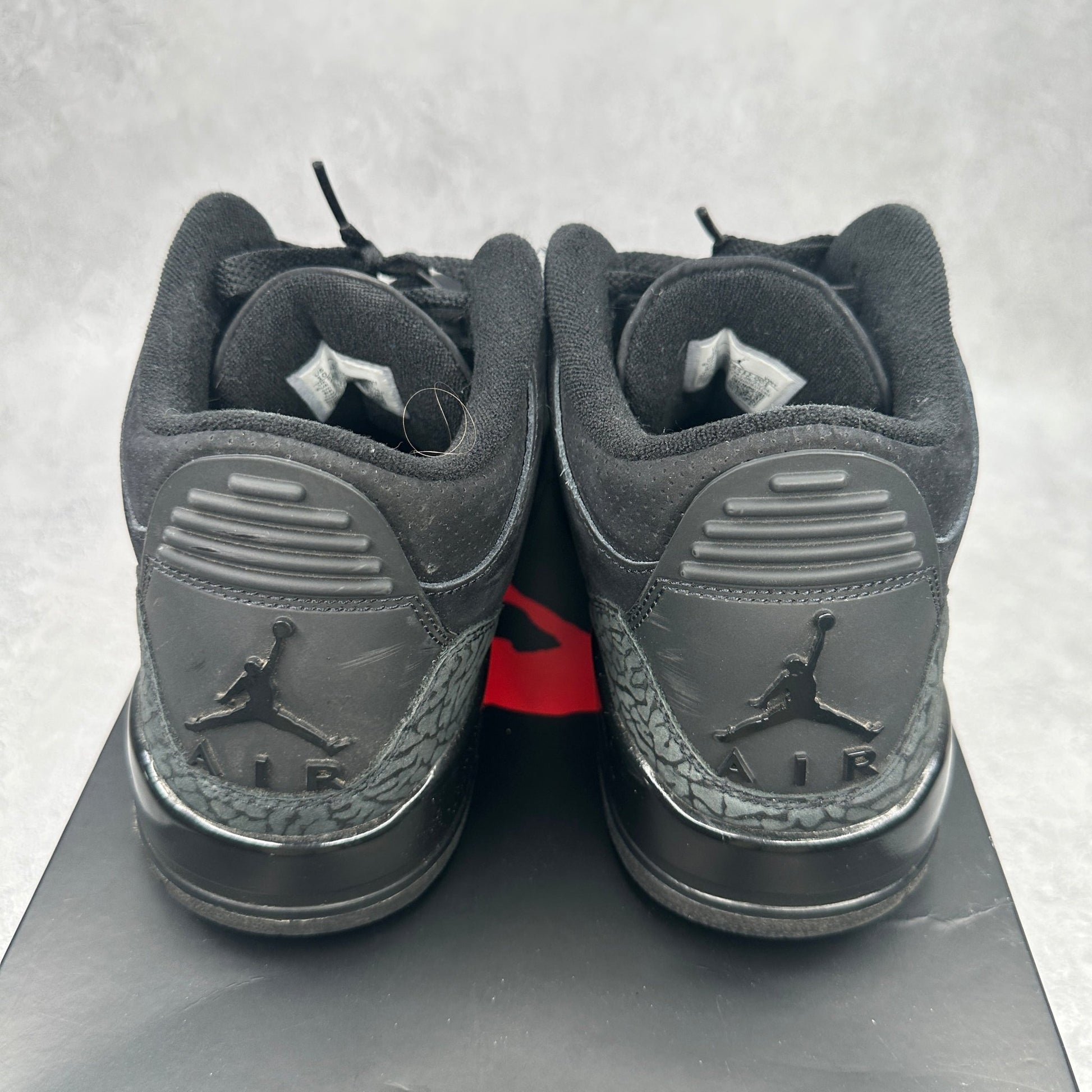 Jordan 3 Retro Black Cat (2025) *pre - owned* SIZE 10 - Kicks Collective PA - Jordan - CT8532 - 001 - Men's Shoes - 10M/11.5W - Pre - Owned