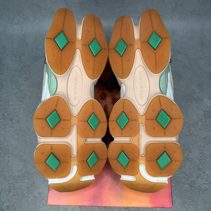 New Balance 9060 Joe Freshgoods Inside Voices Penny Cookie Pink *pre-owned* SIZE 10