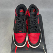 Jordan 1 Retro Bred (2013) (GS) 7Y (Pre-Owned) - Image 3
