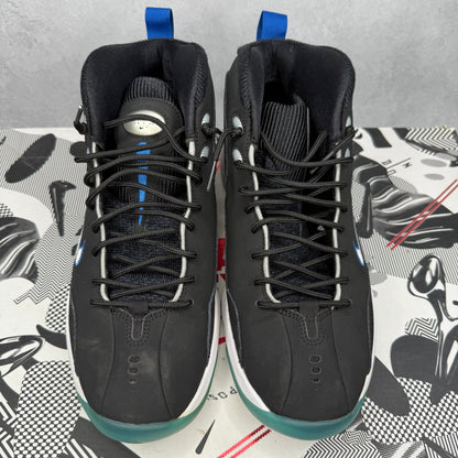 Nike Basketball Class of 97 Pack (missing Foamposite) *pre - owned* SIZE 10.5 - Kicks Collective PA - Nike - 808643-100 - Men's Shoes - 10.5M/12W - Pre - Owned - Original Box (Damaged)