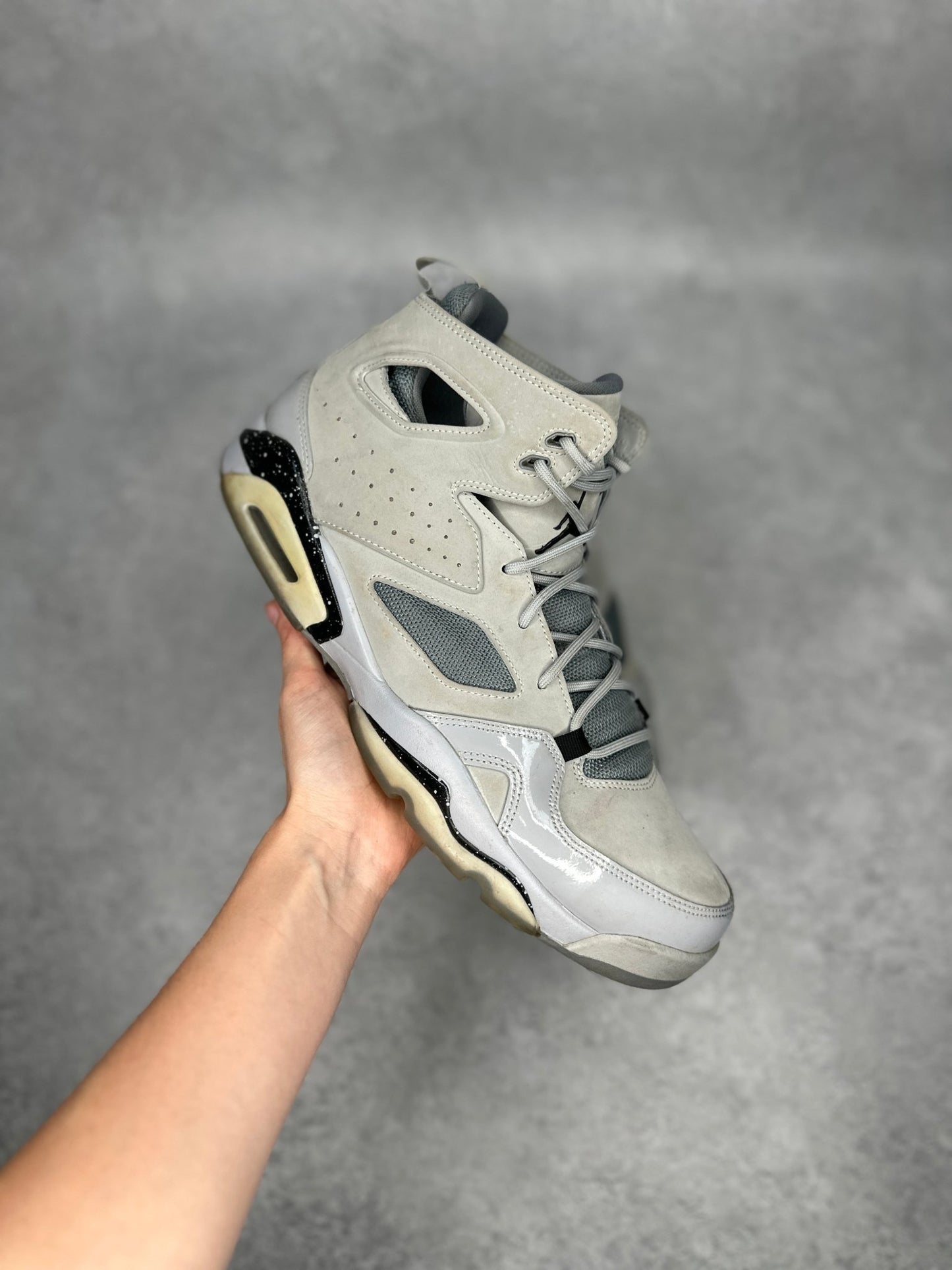 Jordan Flight Club '91 BG Wolf Grey *pre - owned* SIZE 11 - Kicks Collective PA - Jordan - 555472 - 003 - Men's Shoes - 11M/12.5W - Pre - Owned