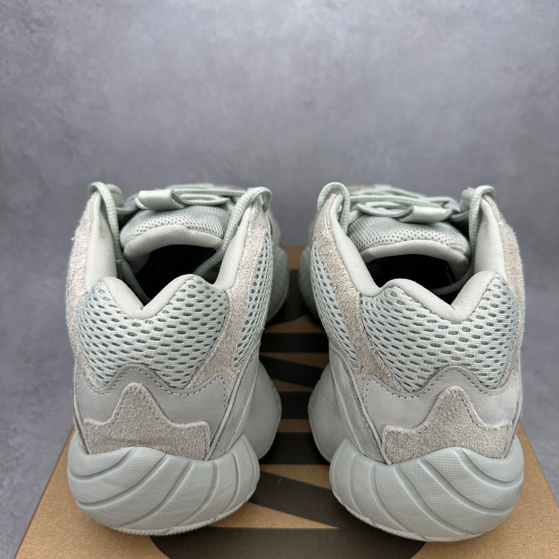 adidas Yeezy 500 Salt VNDS *pre-owned* SIZE 12