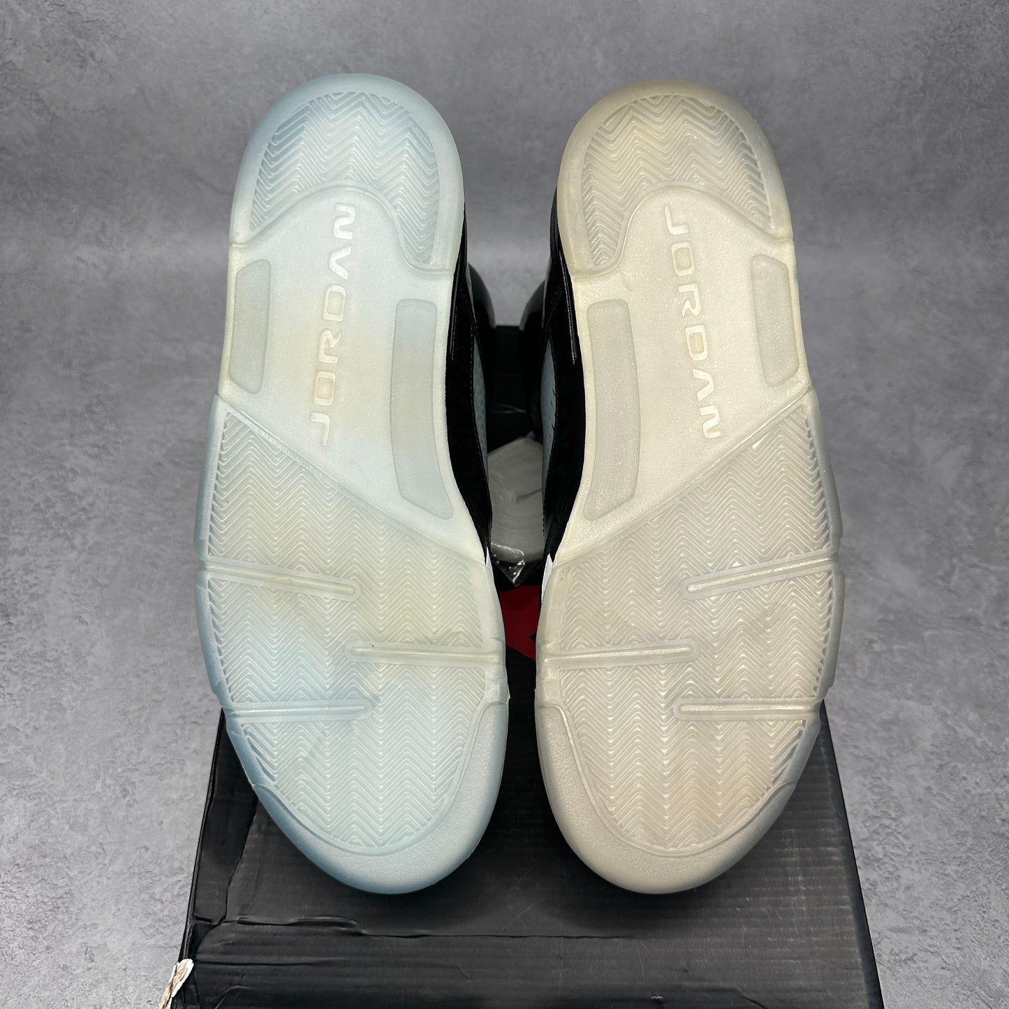 Jordan 5 Retro Doernbecher