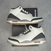 Jordan 3 Retro Cement Grey 8 (Pre-Owned) - Image 1