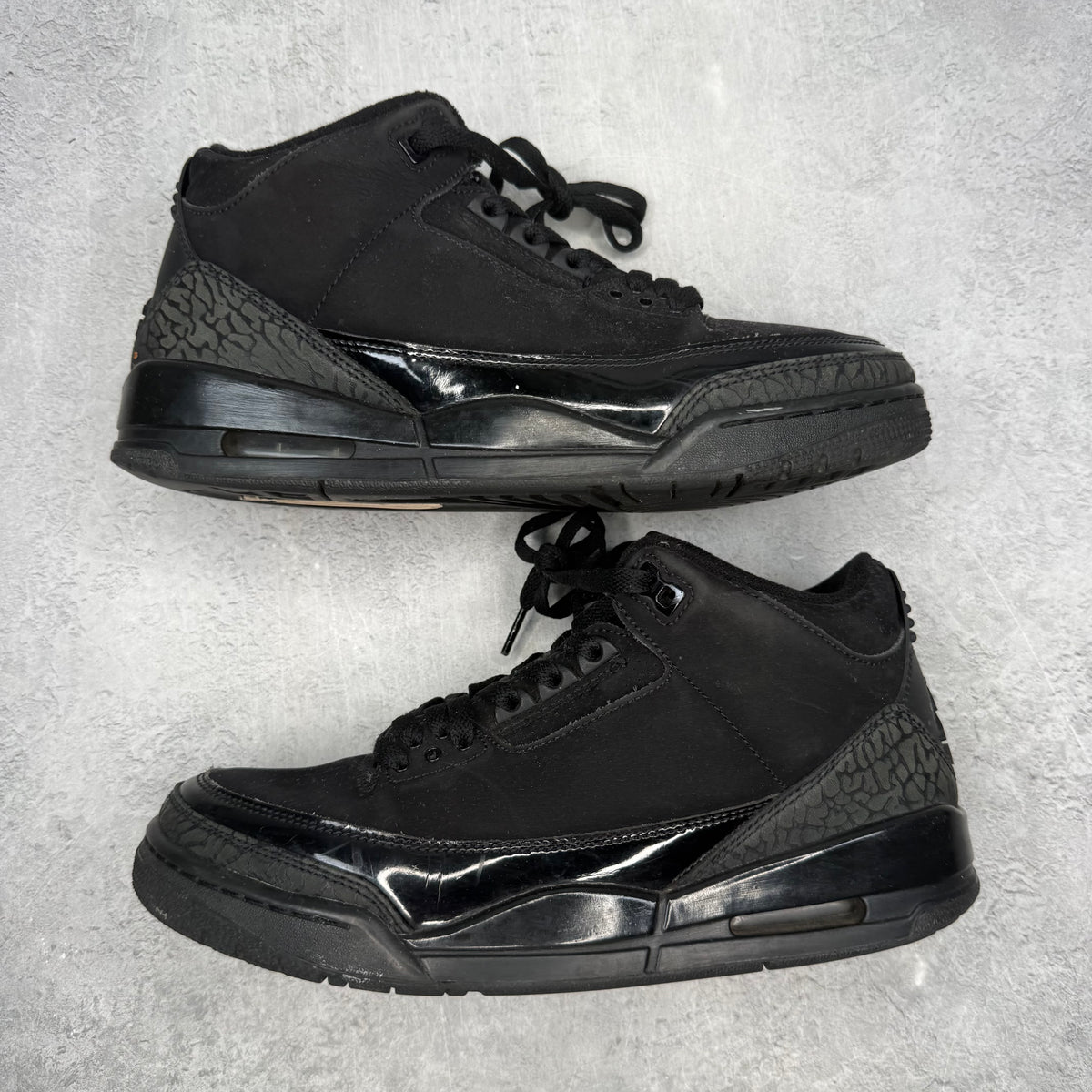 Jordan 3 Retro Black Cat (2025) used
