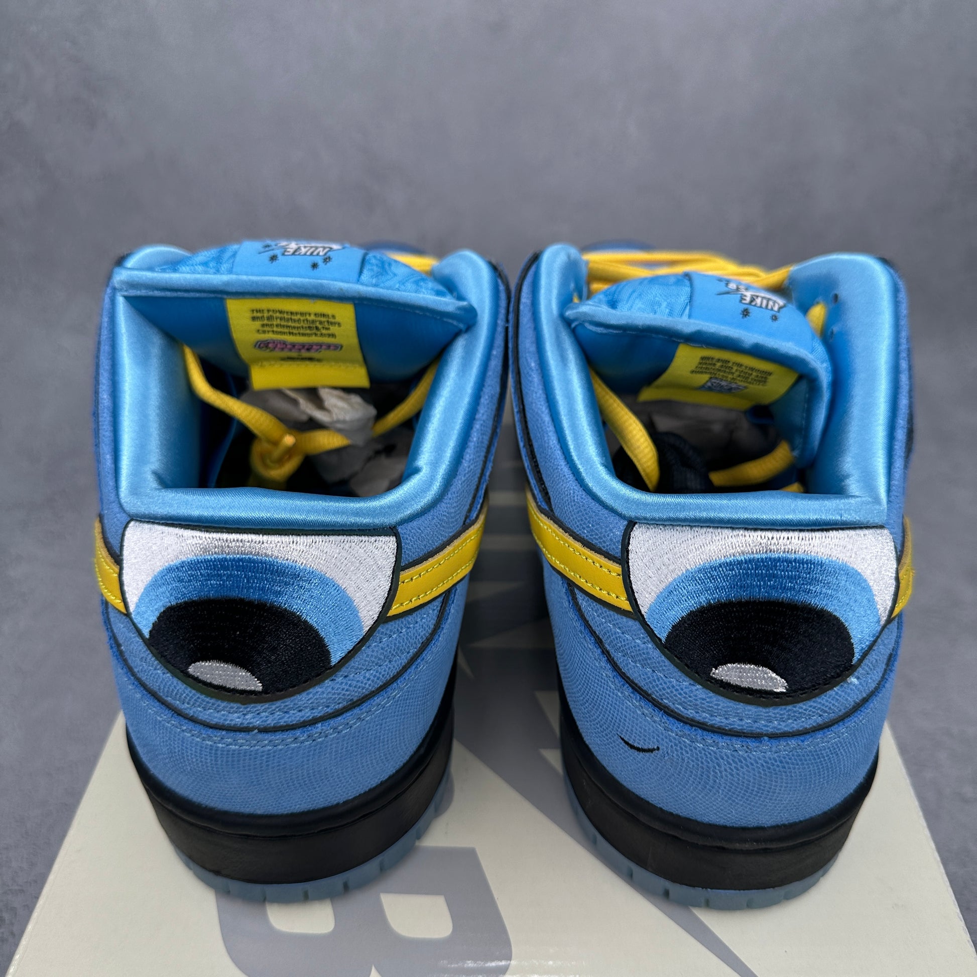 Nike SB Dunk Low The Powerpuff Girls Bubbles