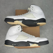 Jordan 5 Retro Reverse Metallic 15 (Pre-Owned) - Image 2