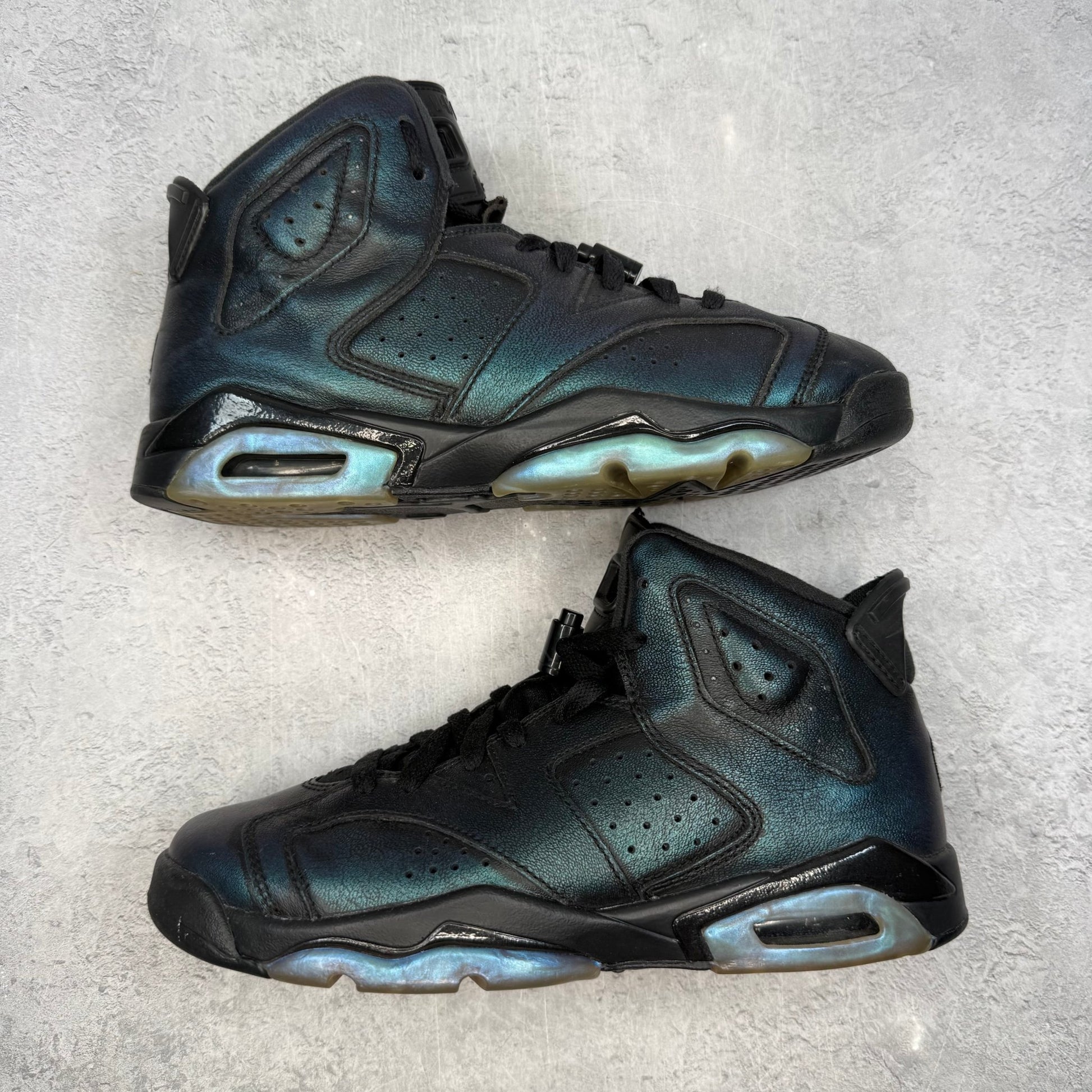 Jordan 6 Retro All - Star Chameleon (2017) (MISMATCH SIZES) *pre - owned* SIZE 6.5Y & 7Y - Kicks Collective PA - Jordan - 907961-015 - Kid's Shoes - 6.5Y - Pre - Owned - No Box