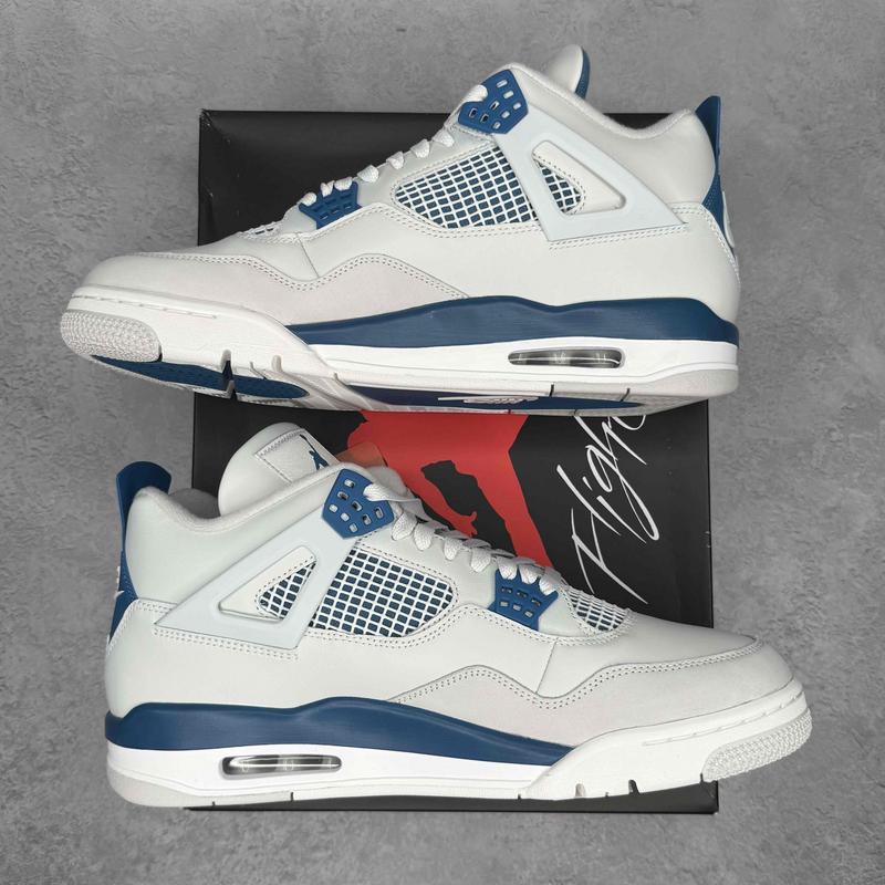 Jordan 4 Retro Military Blue (2024)