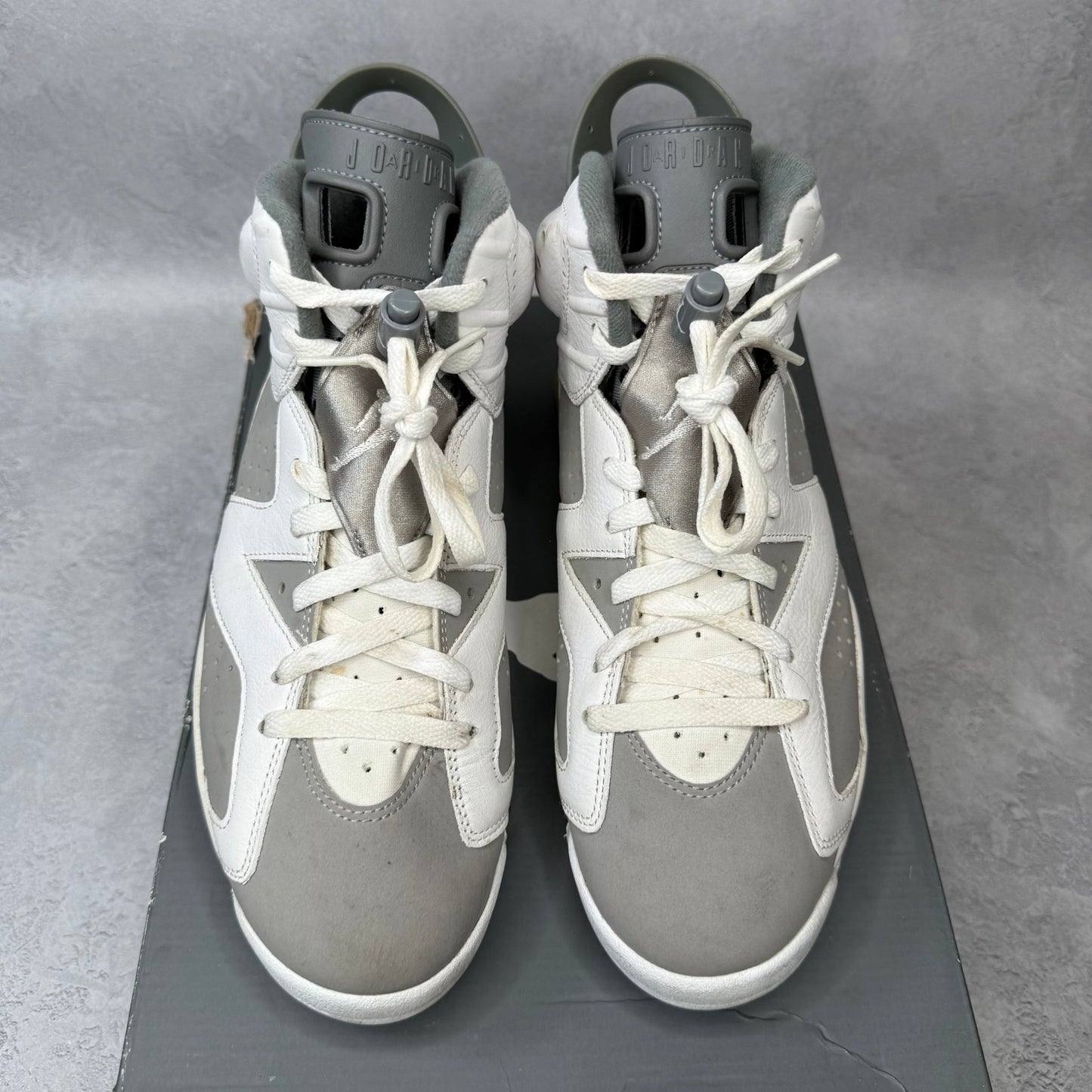 Jordan 6 Retro Cool Grey *pre - owned* SIZE 9 - Kicks Collective PA - Jordan - CT8529-100 - Men's Shoes - 9M/10.5W - Pre - Owned