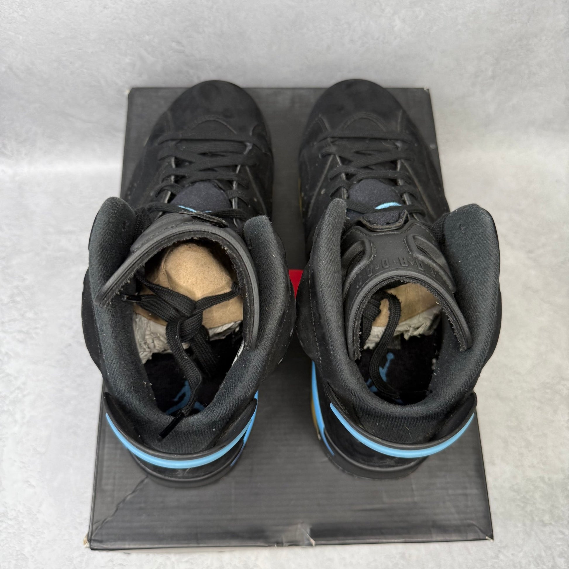 Jordan 6 Retro UNC *pre - owned* SIZE 9 - Kicks Collective PA - Jordan - 384664-006 - Men's Shoes - 9M/10.5W - Pre - Owned