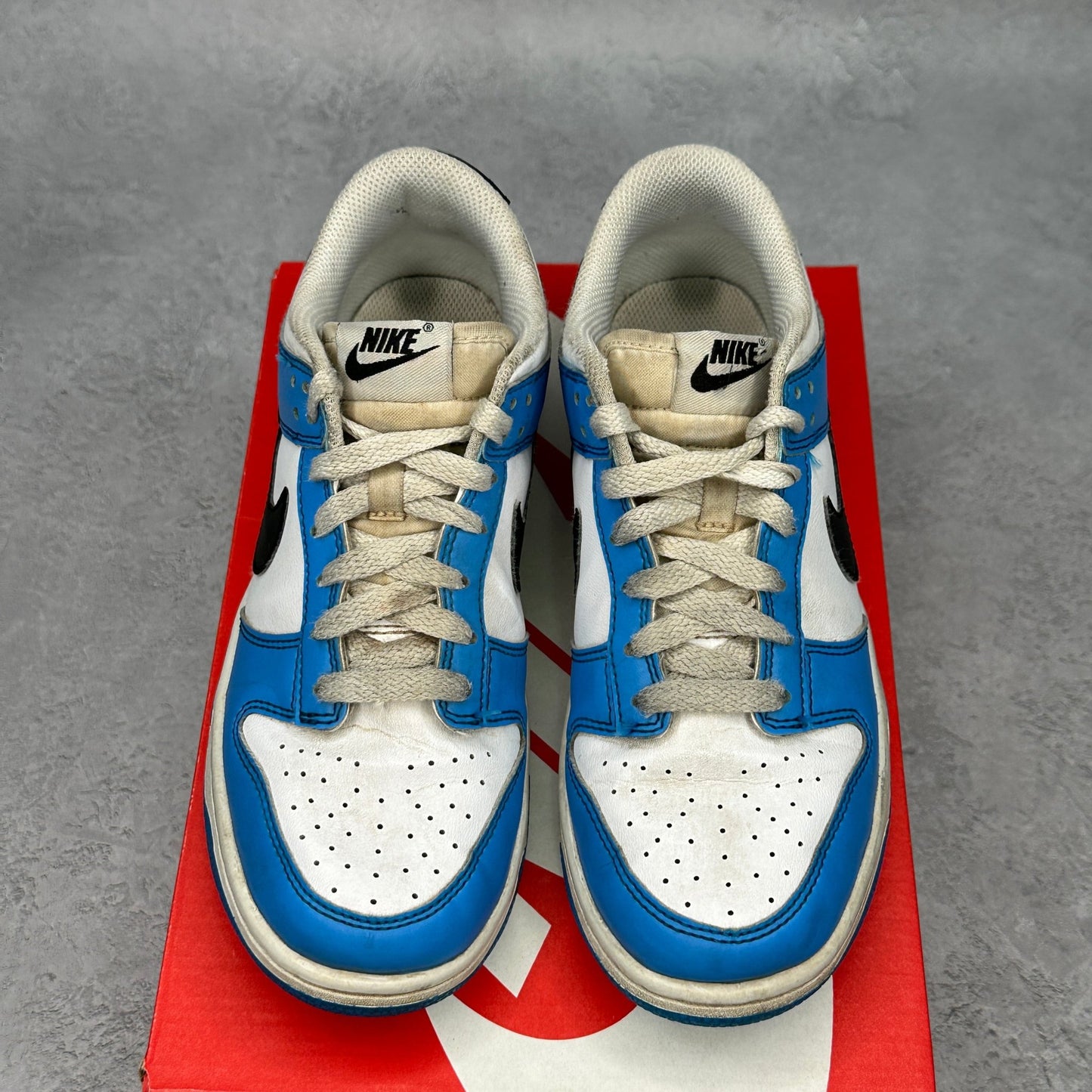 Nike Dunk Low Photo Blue (GS) *pre - owned* SIZE 6Y - Kicks Collective PA - Nike - FV7021 - 400 - Kid's Shoes - 6Y - Pre - Owned