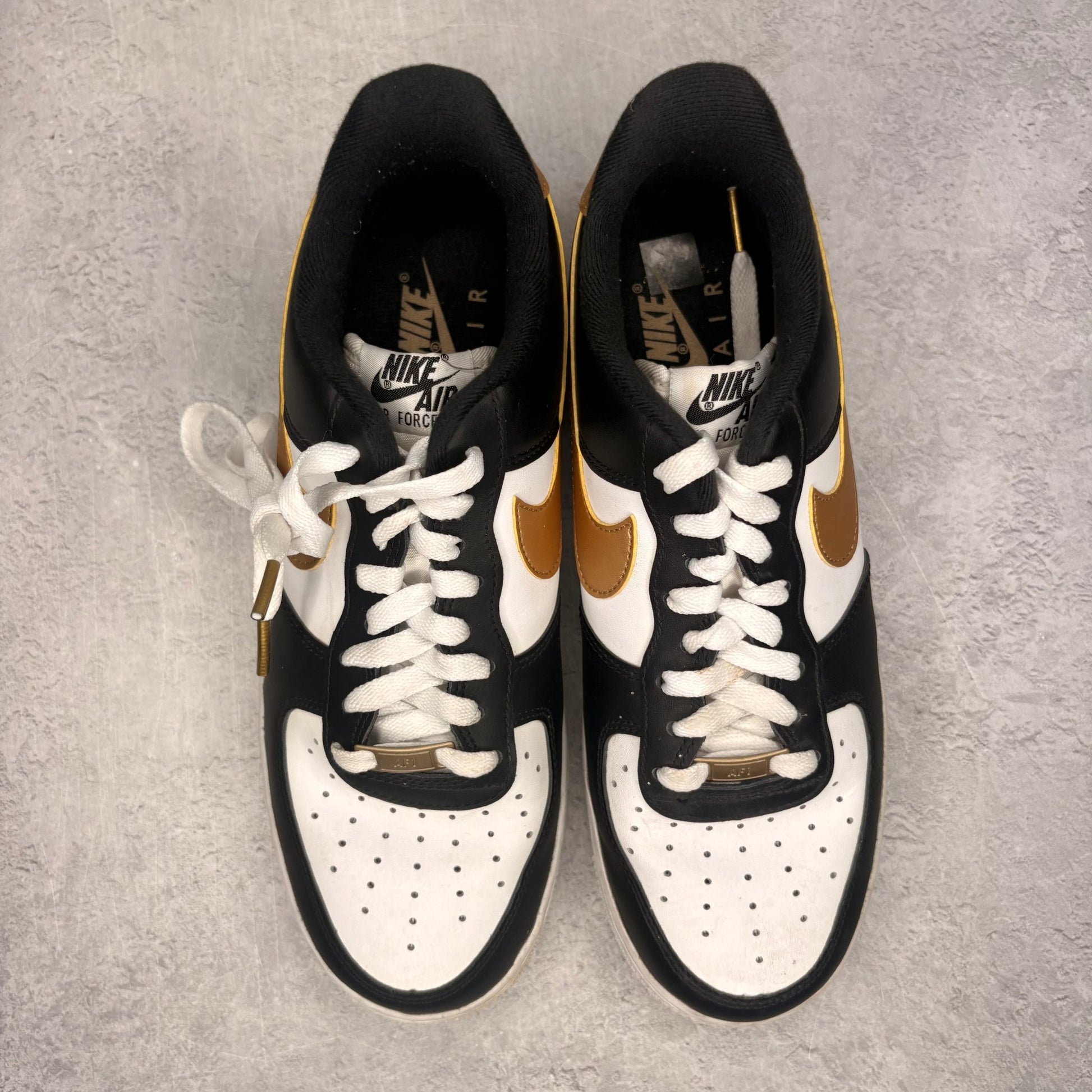 Nike Air Force 1 Low Black White Metallic Gold *pre - owned* SIZE 8 - Kicks Collective PA - Nike - CZ9189-001 - Men's Shoes - 8M/9.5W - Pre - Owned - No Box