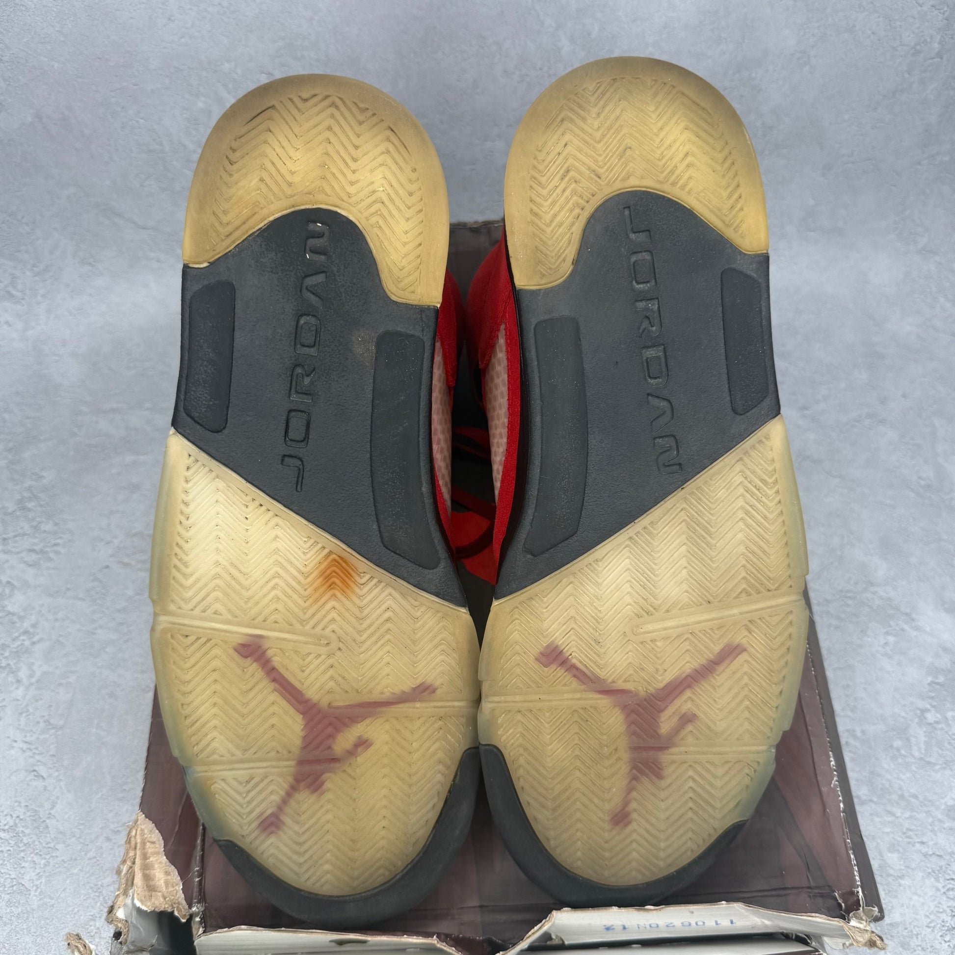Jordan 5 Retro Raging Bull Red (2021) *pre - owned* SIZE 12 - Kicks Collective PA - Jordan - DD0587-600 - Men's Shoes - 12M/13.5W - Pre - Owned - Original Box (Damaged)