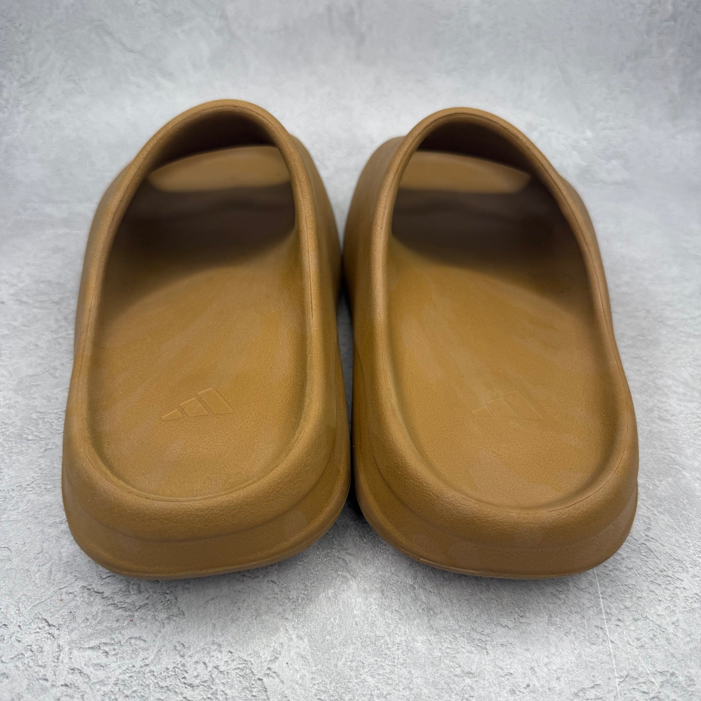 adidas Yeezy Slide Ochre *pre-owned* SIZE 11