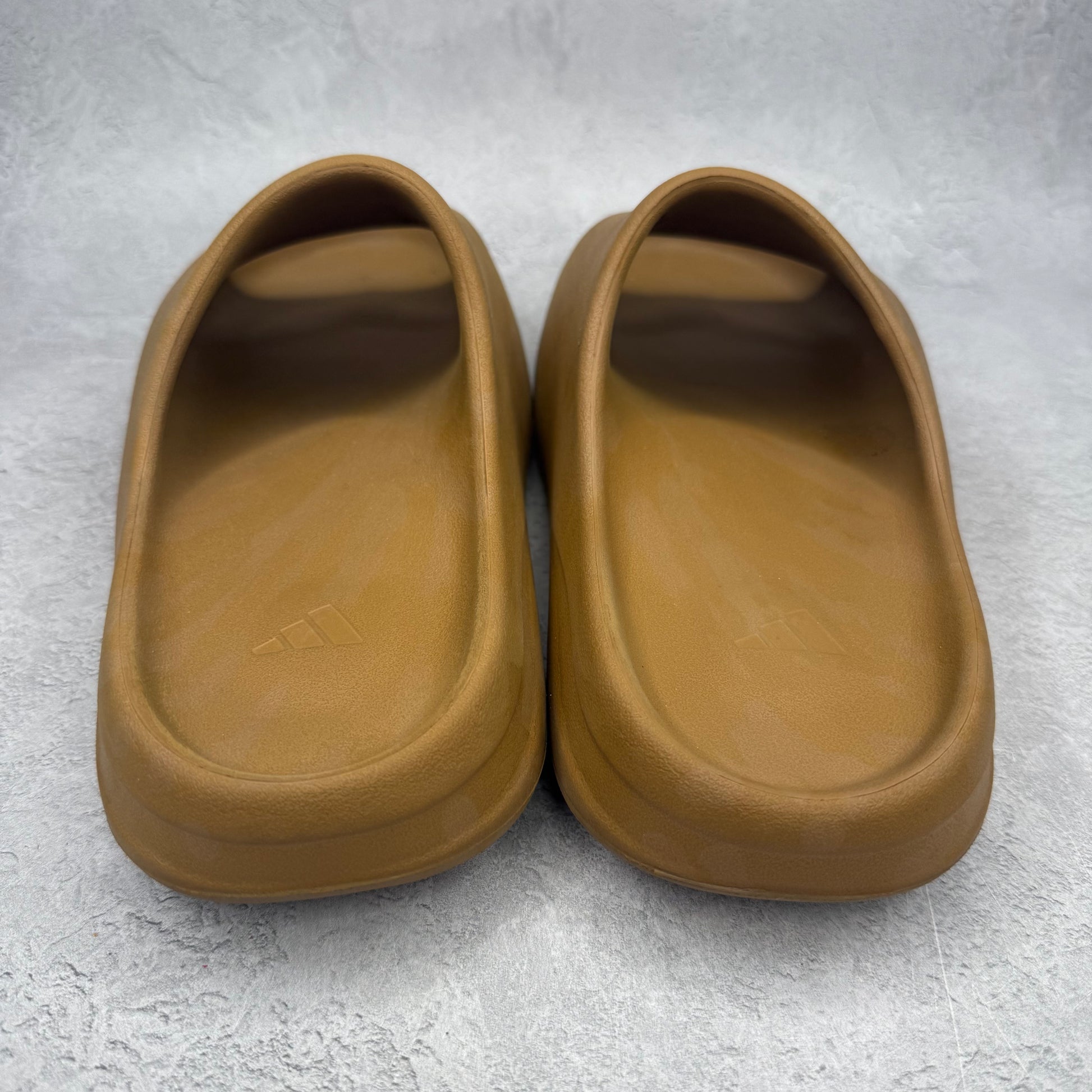 adidas Yeezy Slide Ochre *pre-owned* SIZE 11