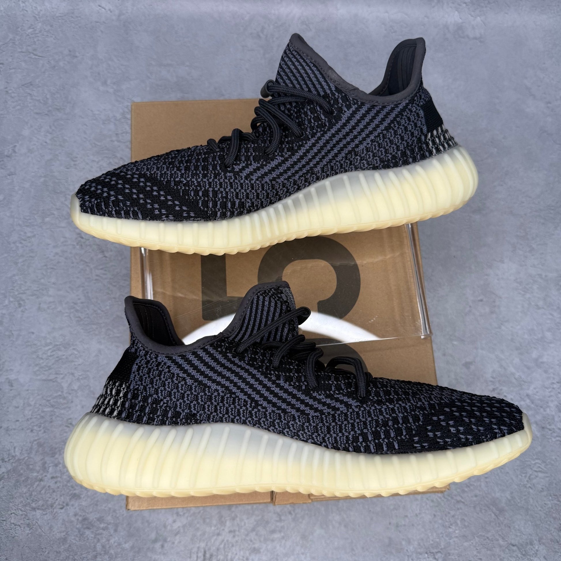 adidas Yeezy Boost 350 V2 Carbon *pre - owned* SIZE 9 - Kicks Collective PA - adidas - FZ5000 - Men's Shoes - 9M/10.5W - Pre - Owned