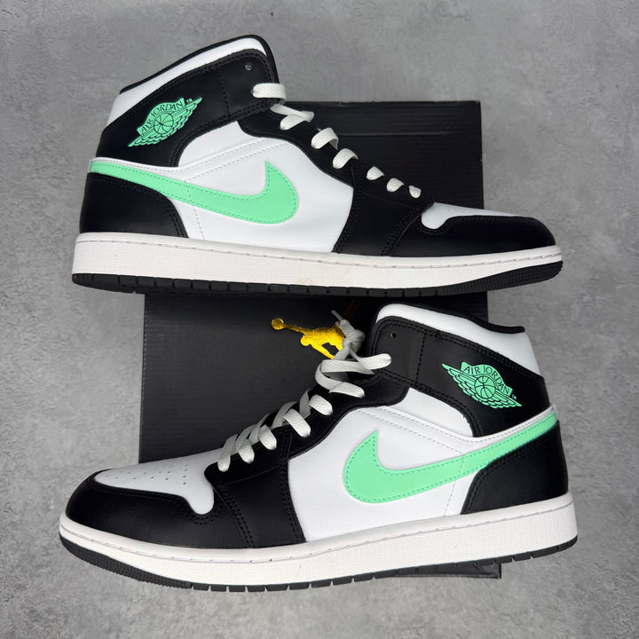 Jordan 1 Mid Green Glow VNDS *pre-owned* SIZE 13
