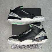 Jordan 3 Retro Green Glow 9.5 (Pre-Owned) - Kicks Collective PA - Jordan - CT8532-031-9.5-PO-3 - Pre-Owned Sneakers - 9.5M / 11W