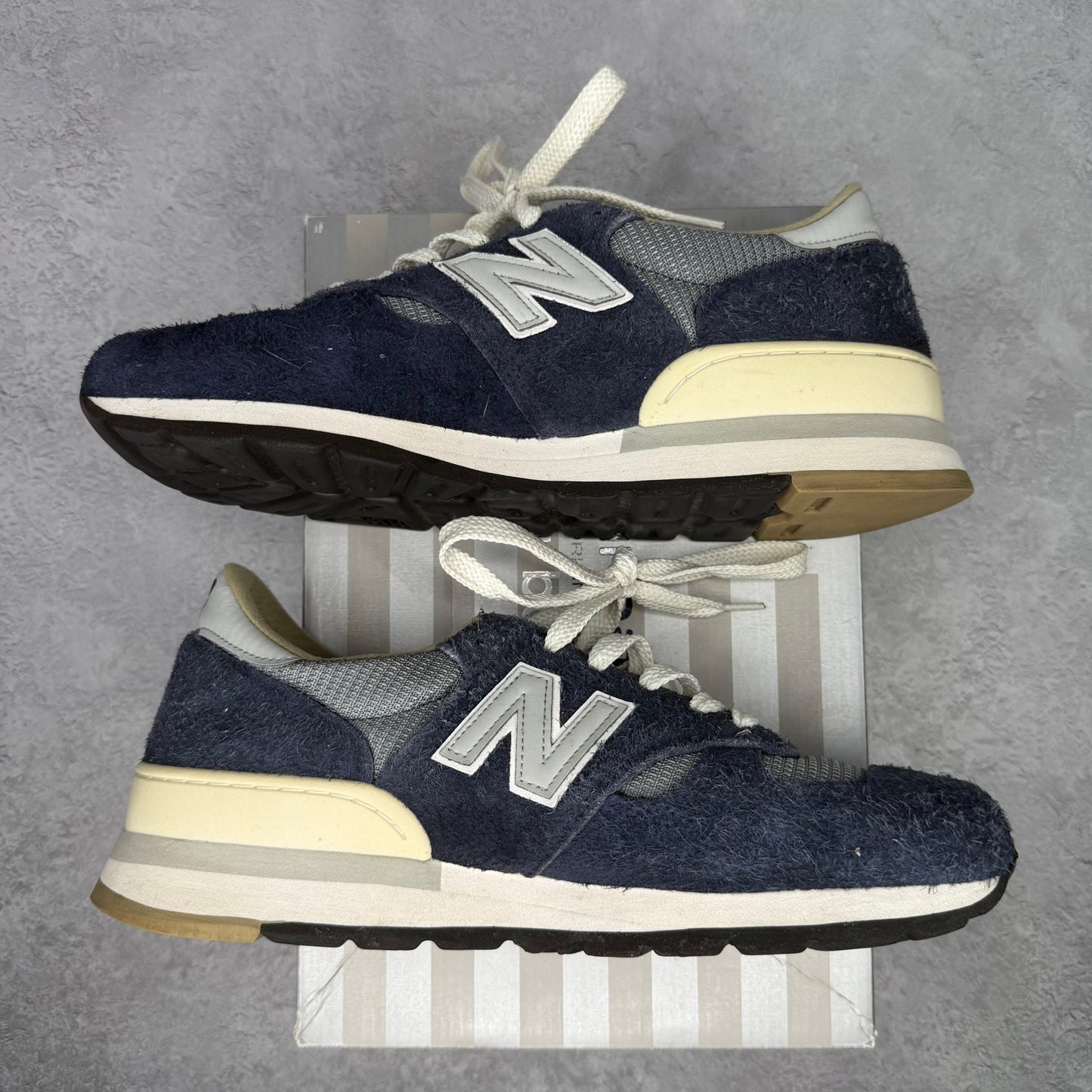 New Balance 990v1 Carhartt WIP MiUSA Dark Navy *pre - owned* SIZE 11 - Kicks Collective PA - New Balance - M990CH1 - Men's Shoes - 11M/12.5W - Pre - Owned
