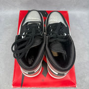 Jordan 1 Retro High Silver Toe (Women's) *pre - owned* SIZE 11W - Kicks Collective PA - Jordan - CD0461-001 - Women's Shoes - 9.5M/11W - Pre - Owned