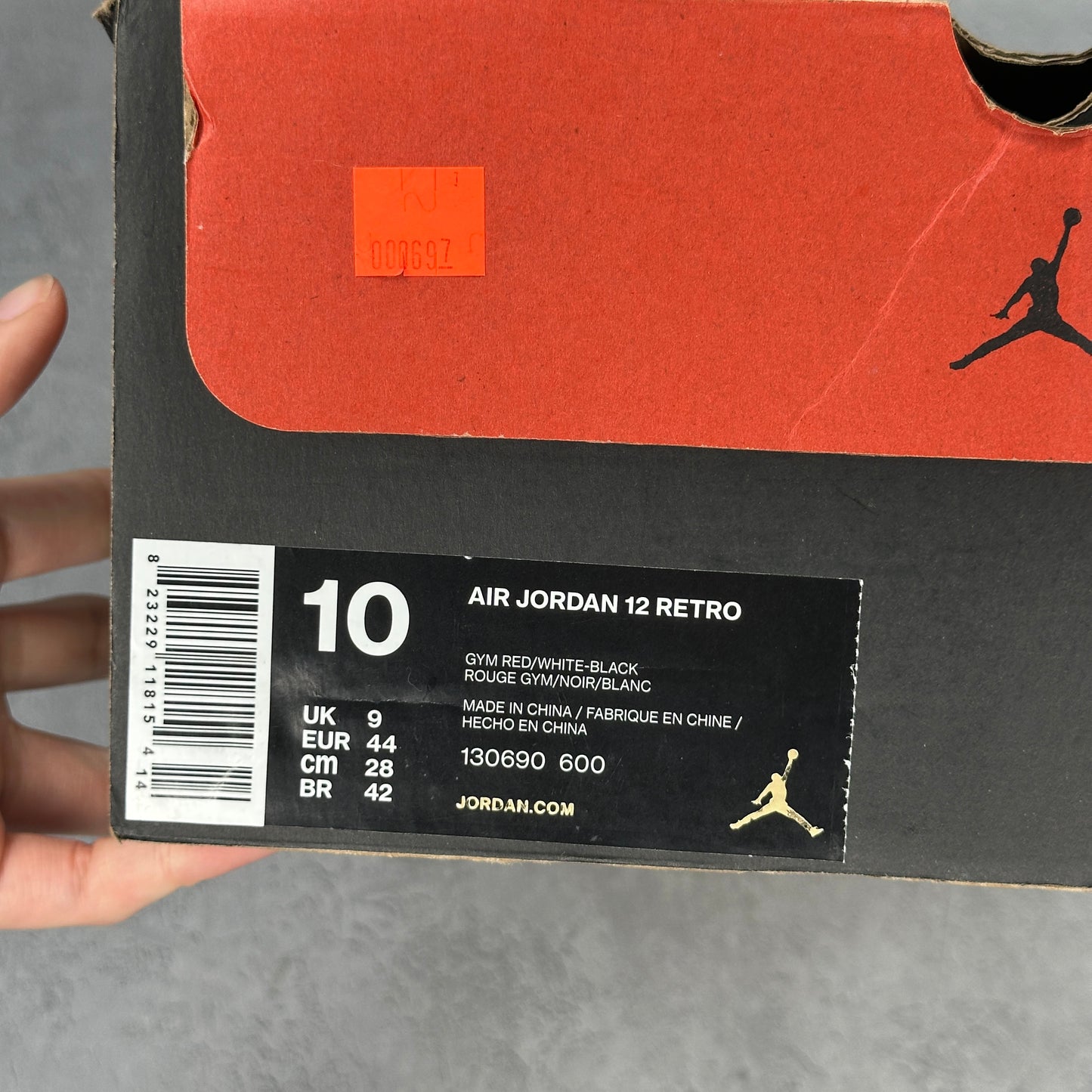 Jordan 12 Retro Gym Red *pre-owned* SIZE 10
