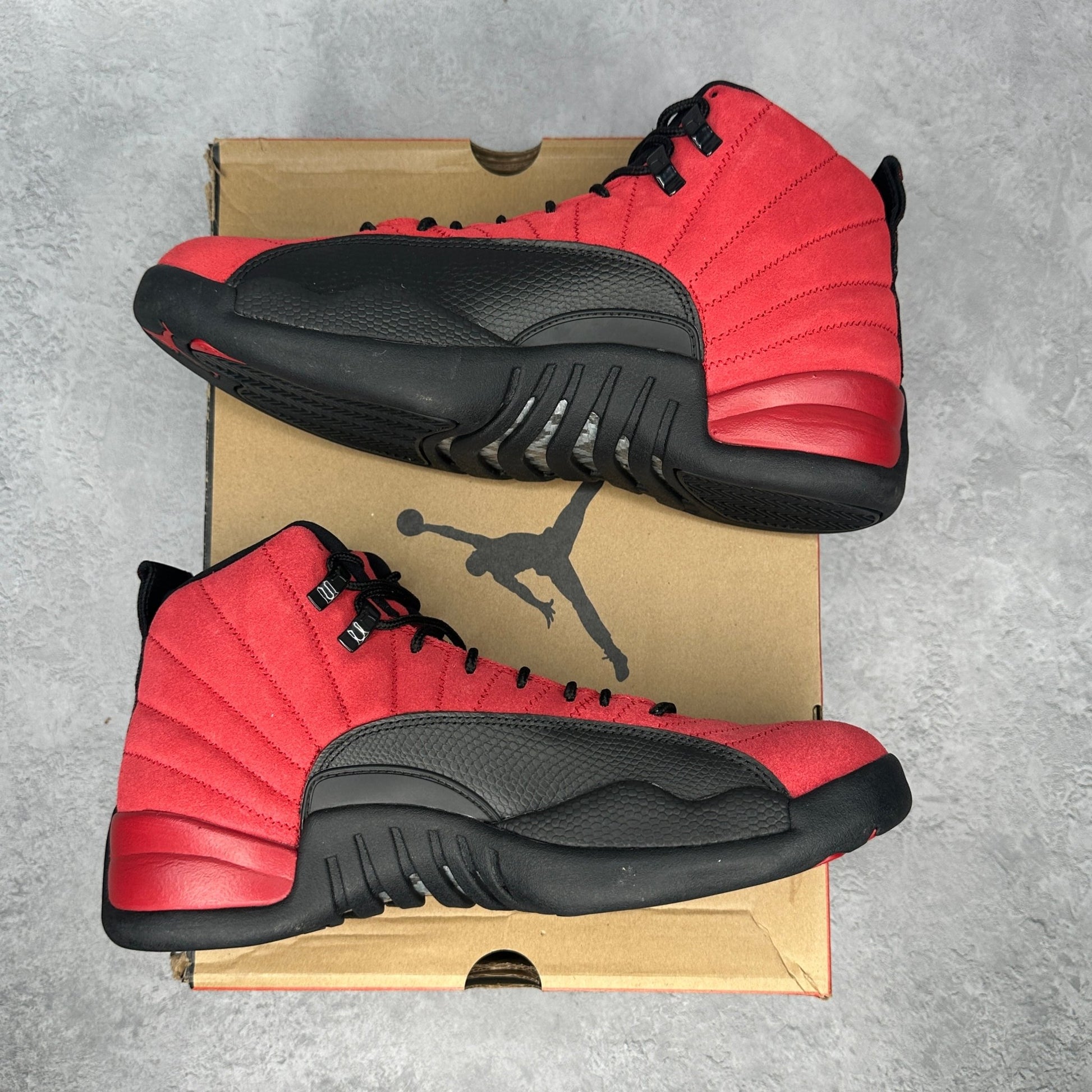 Jordan 12 Retro Reverse Flu Game *pre - owned* SIZE 10.5 - Kicks Collective PA - Jordan - CT8013 - 602 - Men's Shoes - 10.5M/12W - Pre - Owned