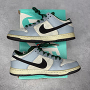 Nike SB Dunk Low Maple Leaf Central Park VNDS *pre-owned* SIZE 9.5