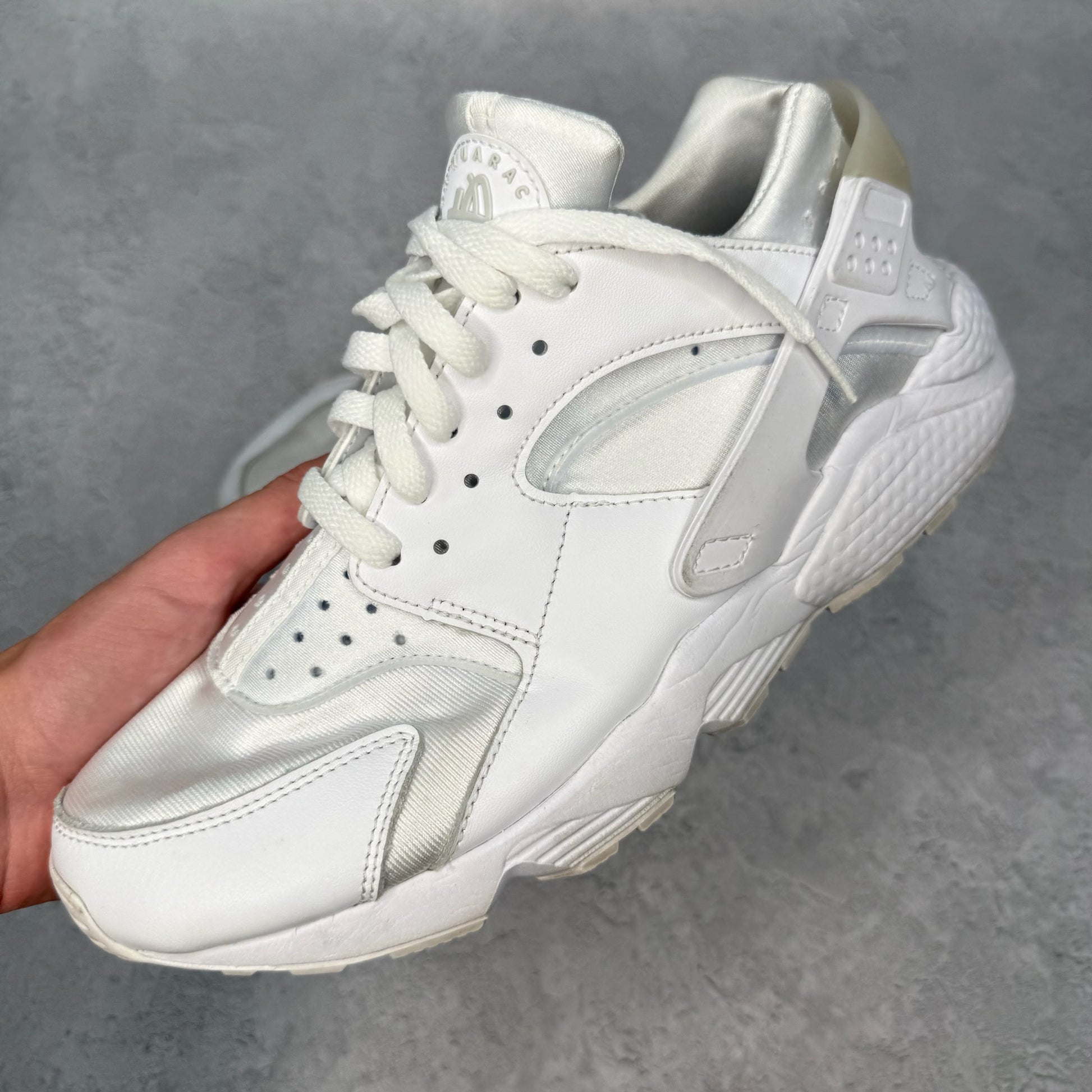 Nike Air Huarache White Pure Platinum (2021) *pre - owned* SIZE 12 - Kicks Collective PA - Nike - DD1068 - 102 - Men's Shoes - 12M/13.5W - Pre - Owned