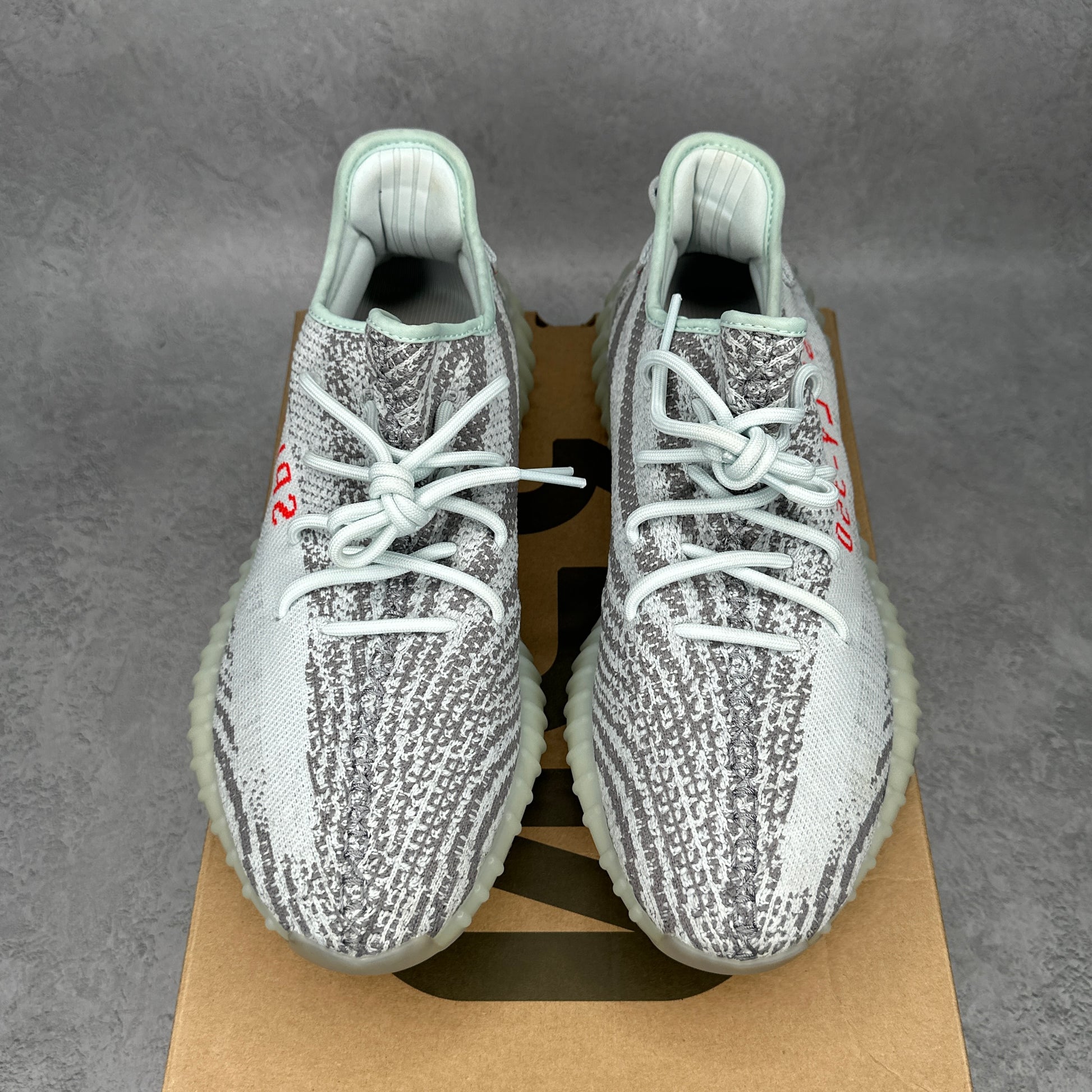 adidas Yeezy Boost 350 V2 Blue Tint VNDS *pre-owned* SIZE 12