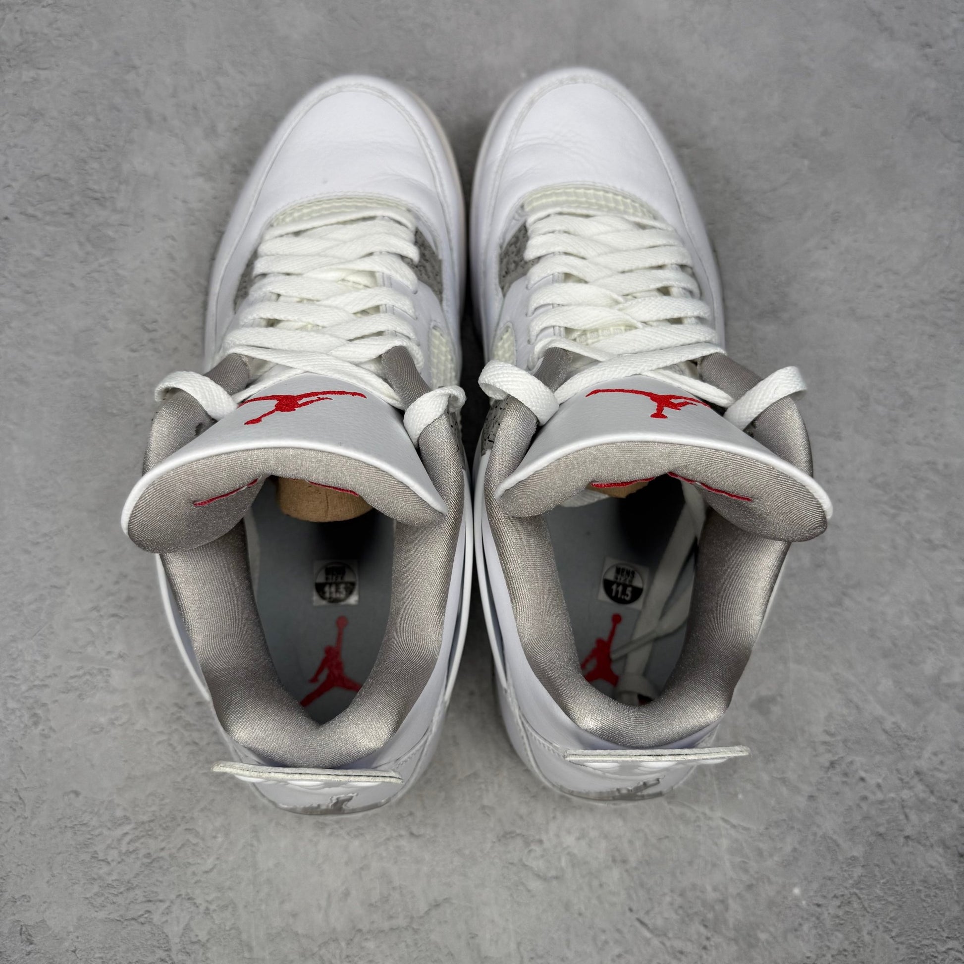 Jordan 4 Retro White Oreo (2021) *pre - owned* SIZE 11.5 - Kicks Collective PA - Jordan - CT8527-100 - Men's Shoes - 11.5M/13W - Pre - Owned - No Box