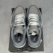 Jordan 1 Low SE Medium Grey Cool Grey White - Image 5