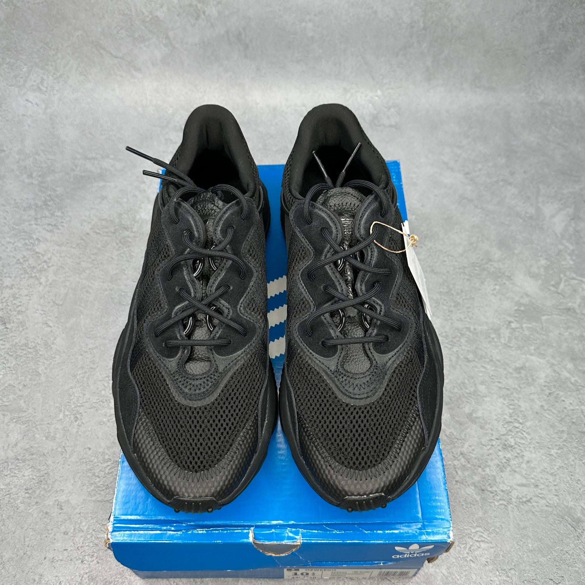 adidas Ozweego Core Black Carbon Mesh