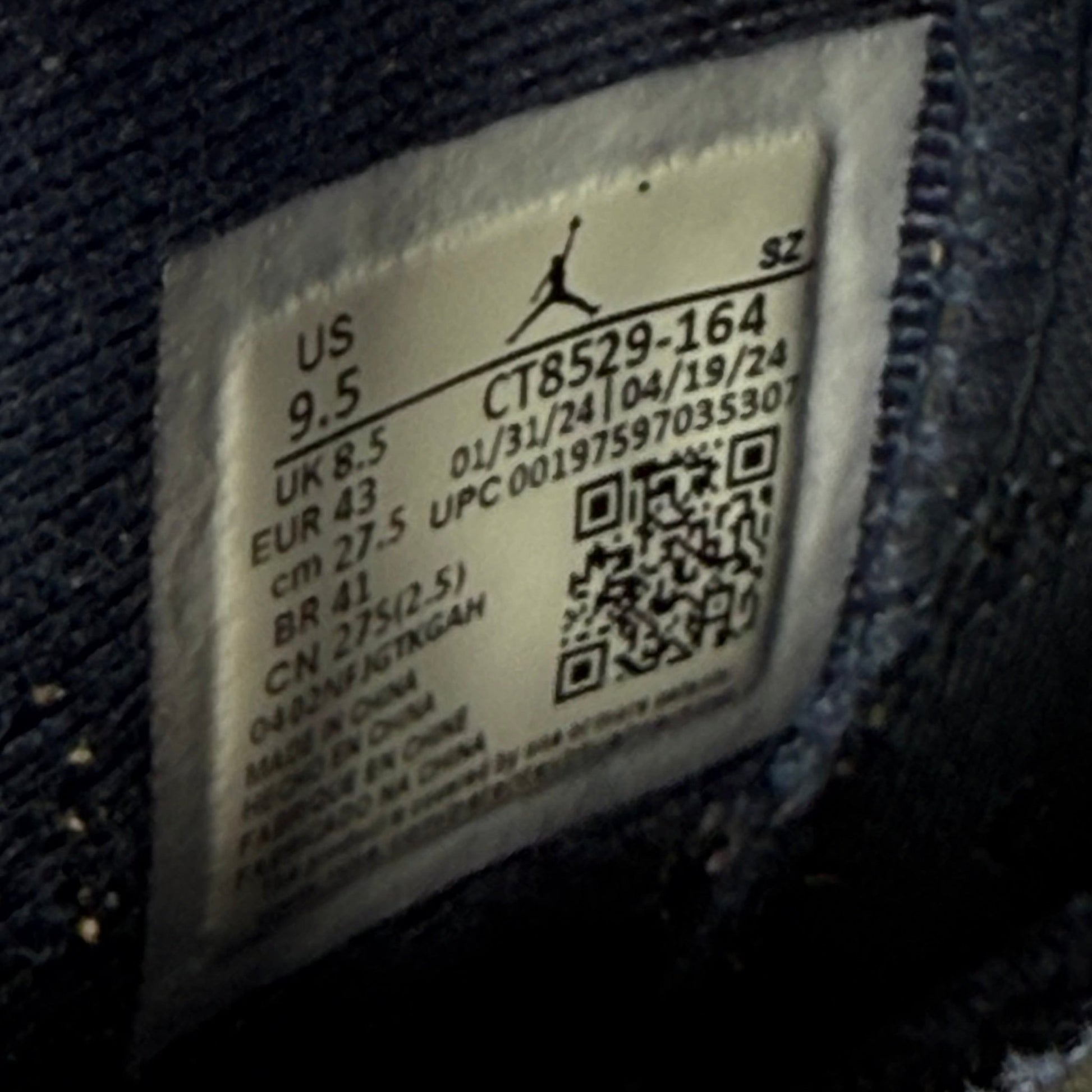 Jordan 6 Retro Olympic (2024) *pre - owned* SIZE 9.5 - Kicks Collective PA - Jordan - CT8529-164 - Men's Shoes - 9.5M/11W - Brand New