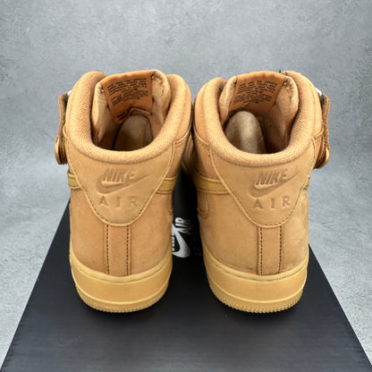 Nike Air Force 1 Mid '07 Flax *pre-owned* SIZE 9