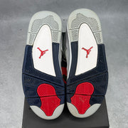 Jordan 4 Retro White Cement (2025) (GS) *pre-owned* SIZE 7Y