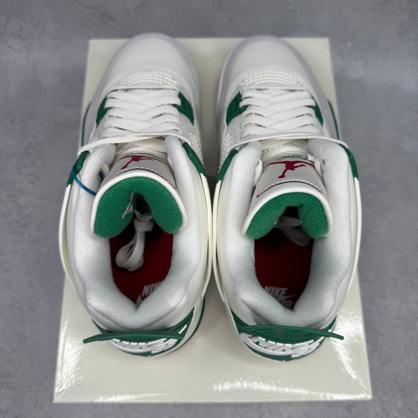 Jordan 4 Retro SB Pine Green - Kicks Collective PA - Jordan - DR5415-103 - Men's Shoes - 9M/10.5W - Brand New - Original Box (Damaged)