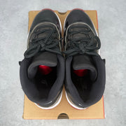 Jordan 11 Retro Playoffs Bred (2019) *pre-owned* SIZE 9