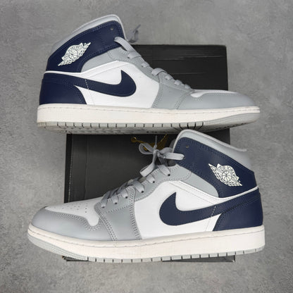 Jordan 1 Mid Wolf Grey Midnight Navy *pre-owned* SIZE 13