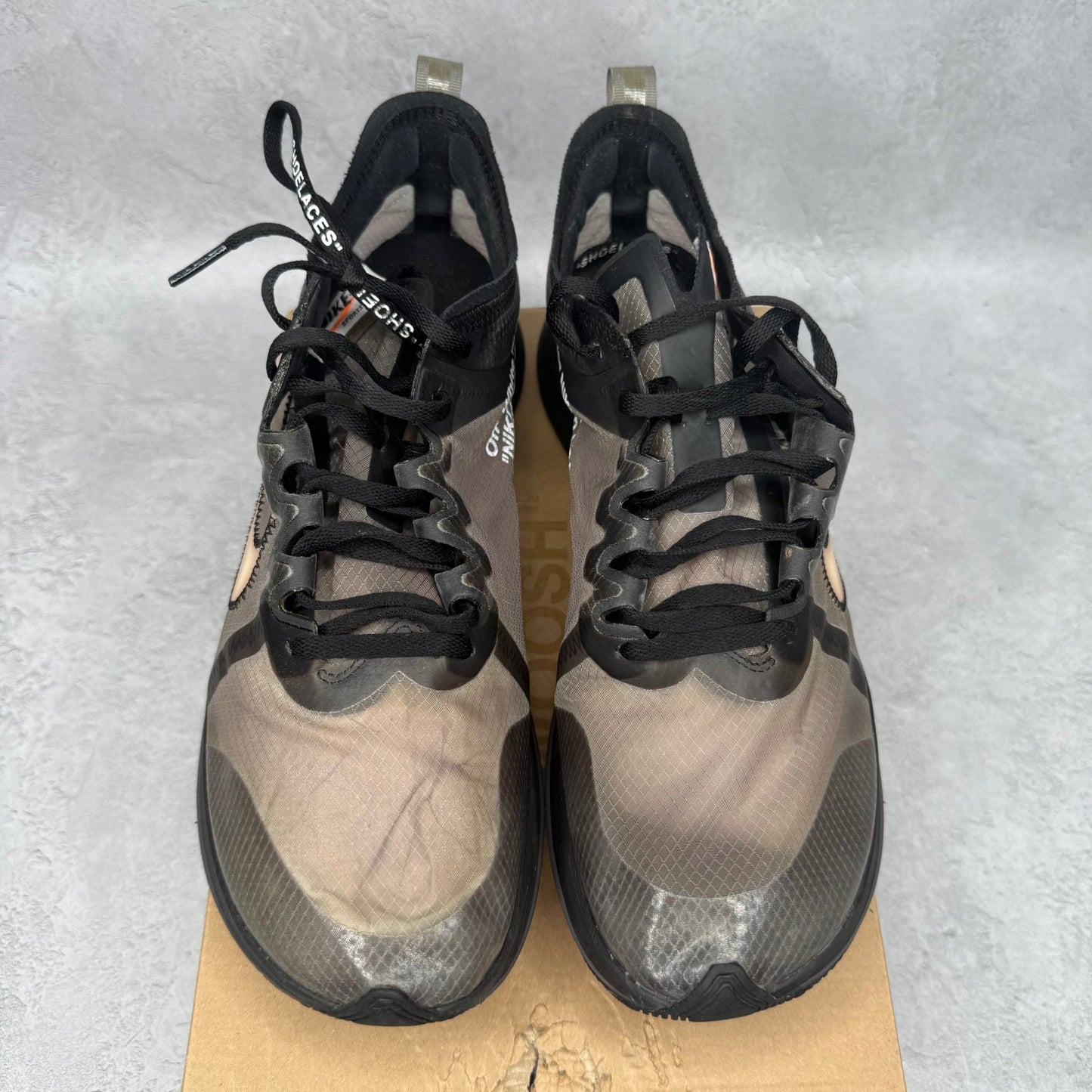 Nike Zoom Fly Off - White Black Silver *pre - owned* SIZE 10 - Kicks Collective PA - Nike - AJ4588-001 - Men's Shoes - 10M/11.5W - Pre - Owned